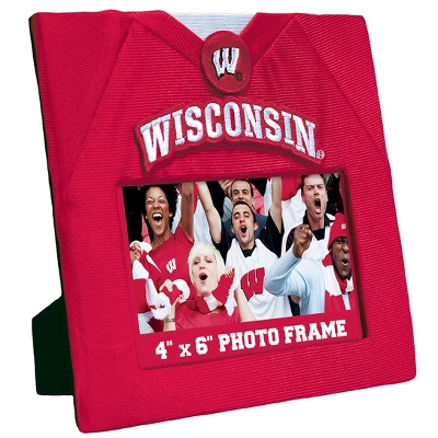 MasterPieces Team Jersey Uniformed Picture Frame - NCAA Wisconsin Badgers 1 MasterPieces Team Jersey Uniformed Picture Frame - NCAA Wisconsin Badgers
